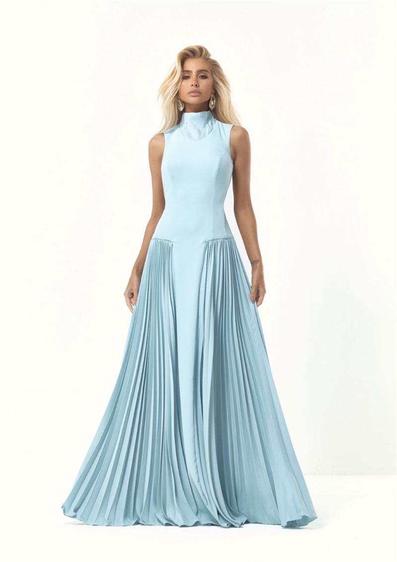 Vestido longo fluido plissado azul